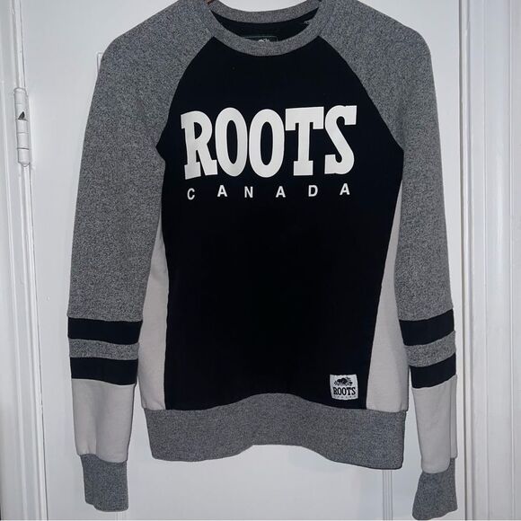 Roots Tops - Roots Canada lightweight sweatshirt